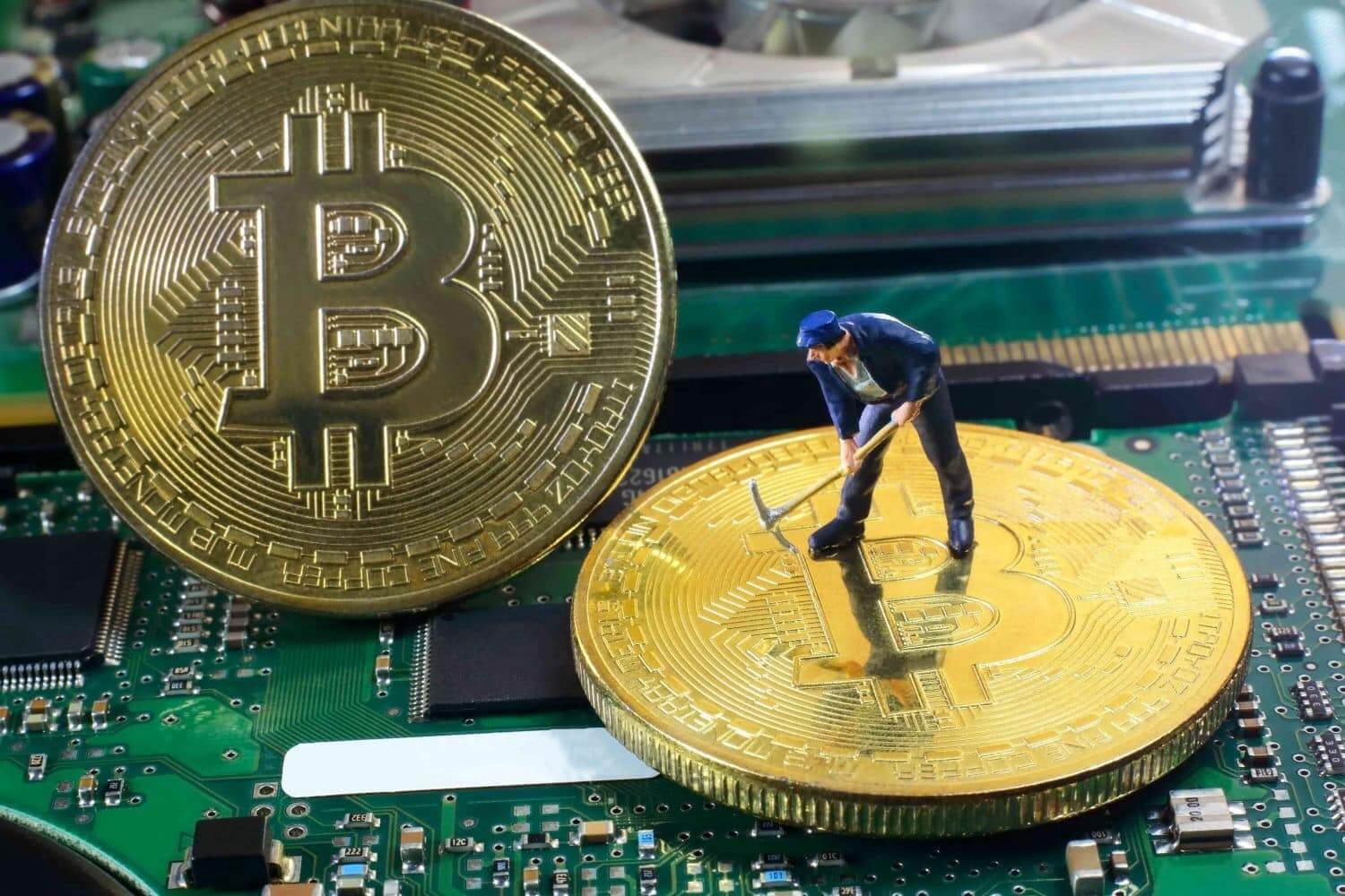 Bitcoin-mining.jpg